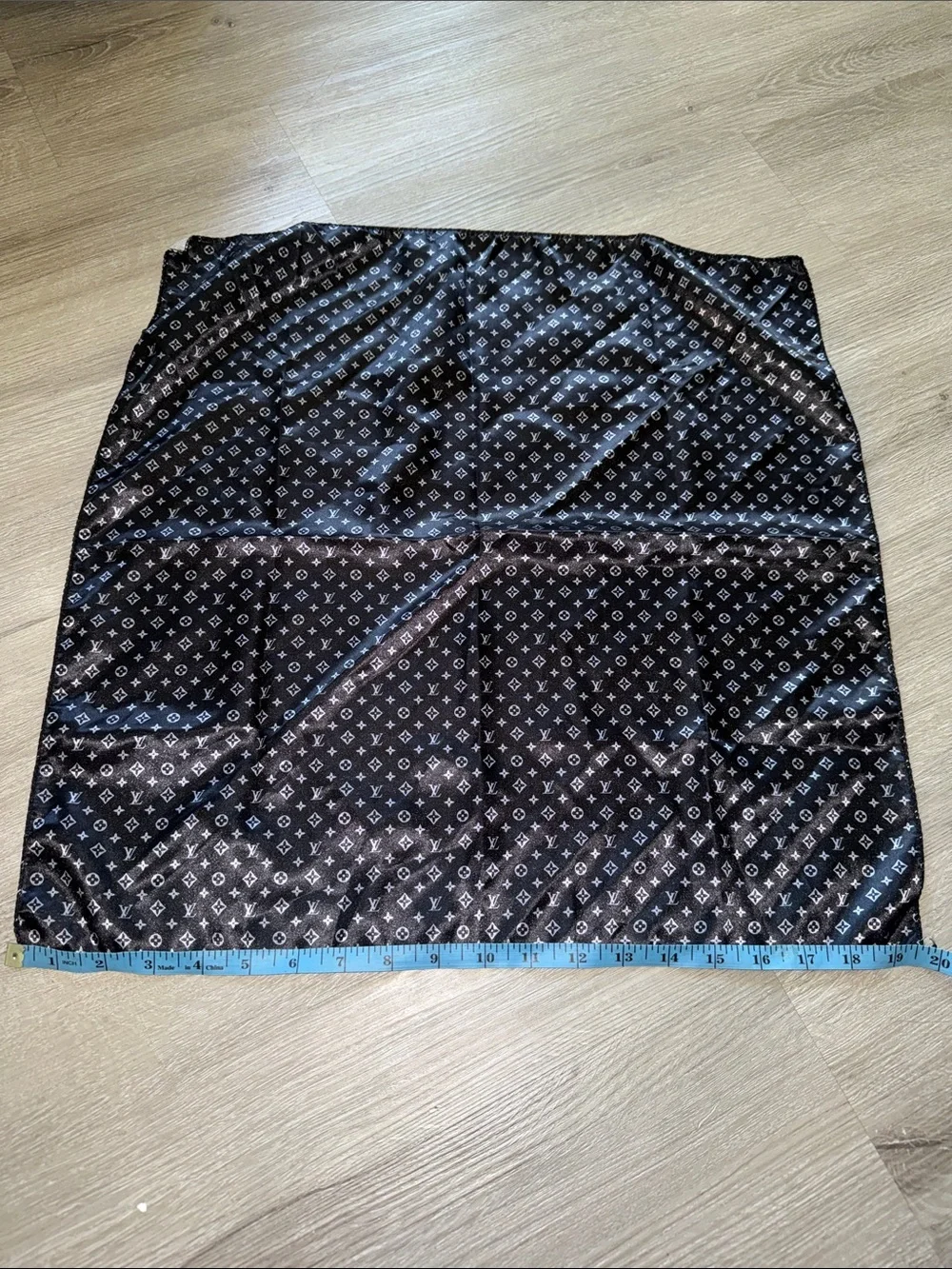 Louis Vuitton Black Gray Monogram Silk Scarf
